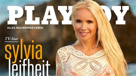 Der neue Playboy: August